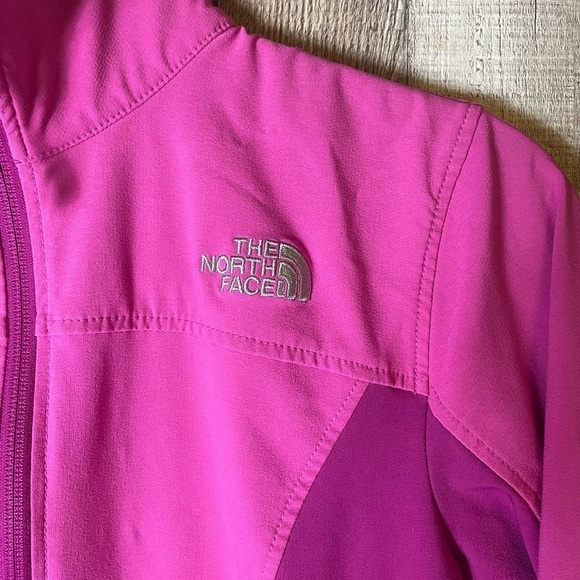 The North Face Nimble Jacket - Picture 3 of 6